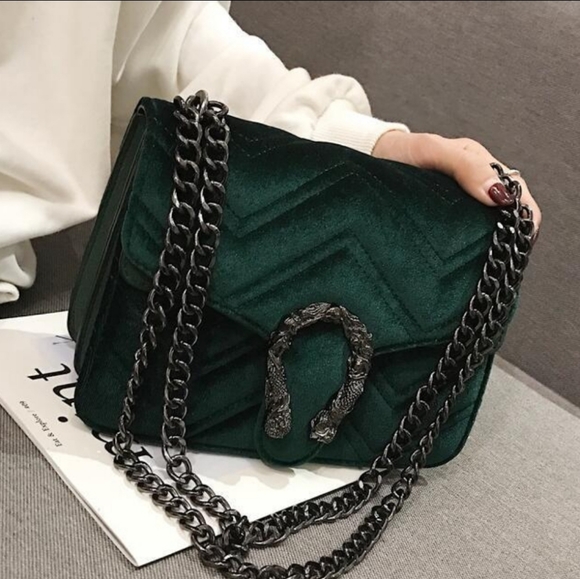 AnkarasBest Handbags - Sale!New Large Luxurious Velvet Shoulder Bag Green